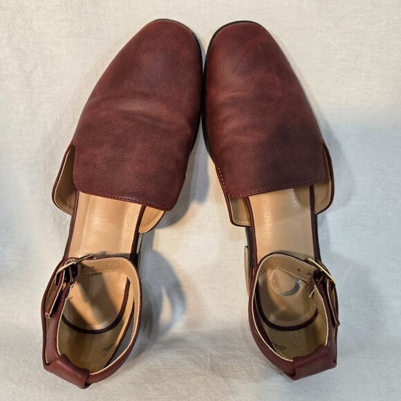 JOURNEE COLLECTION LORETA Wine Vegan Leather Ankle Strap Loafer Flat Shoe Size 8 - Picture 6 of 16
